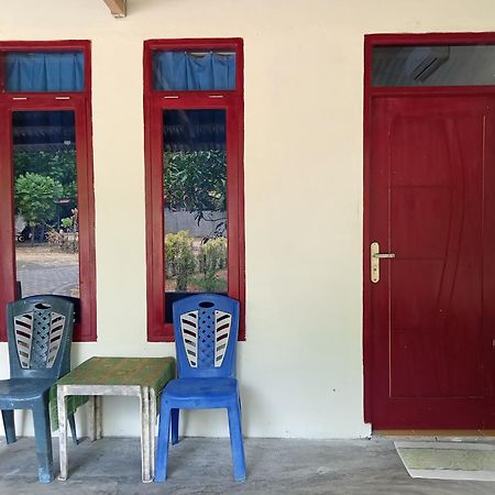 Tangkoko Lodge Bitung Exterior photo